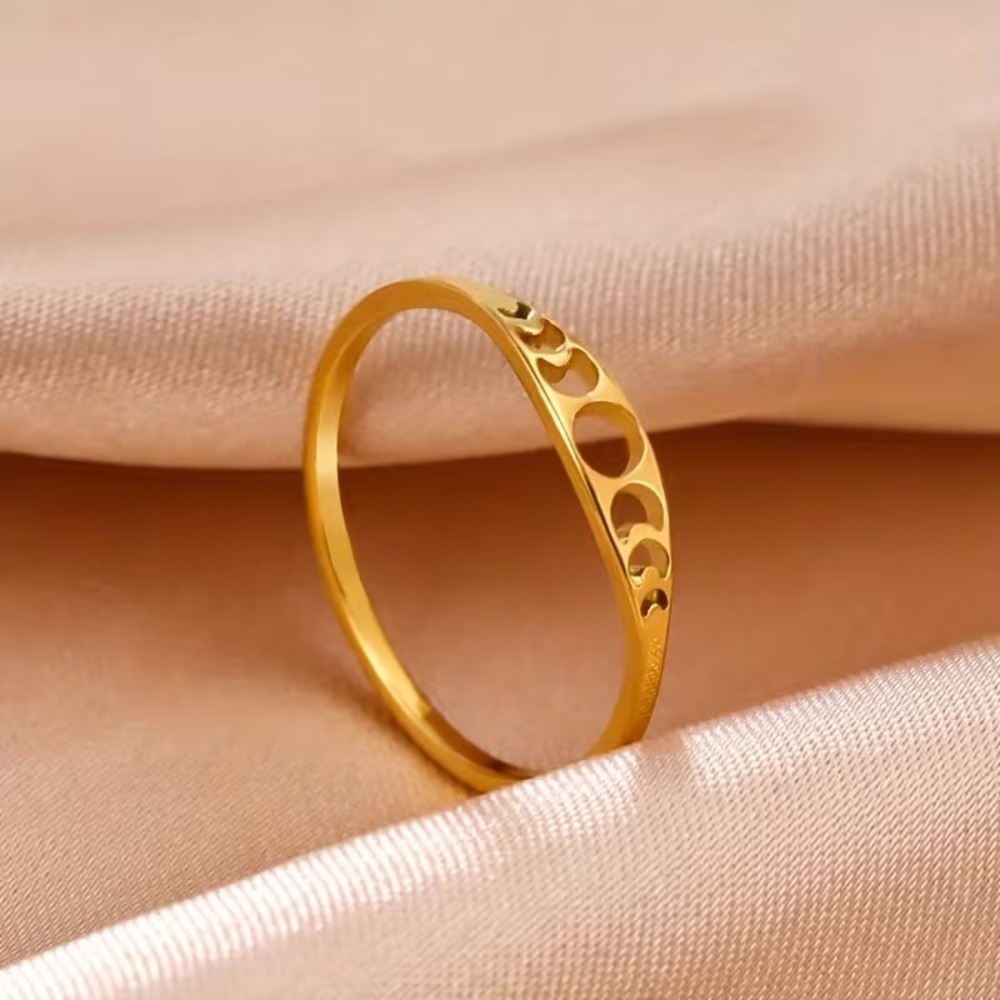 18K Gold Plated Moon Phase Ring Stainless Steel Celestial Lunar Band